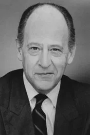 Earl Boen, photo 1