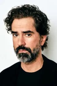 Hamish Linklater, photo 1